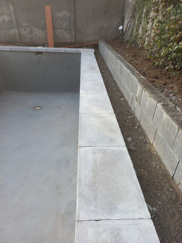 Deck, faldón y jardinera — fotografía de la publicación original