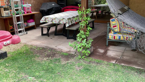 Terraza deck bitono — fotografía de la publicación original